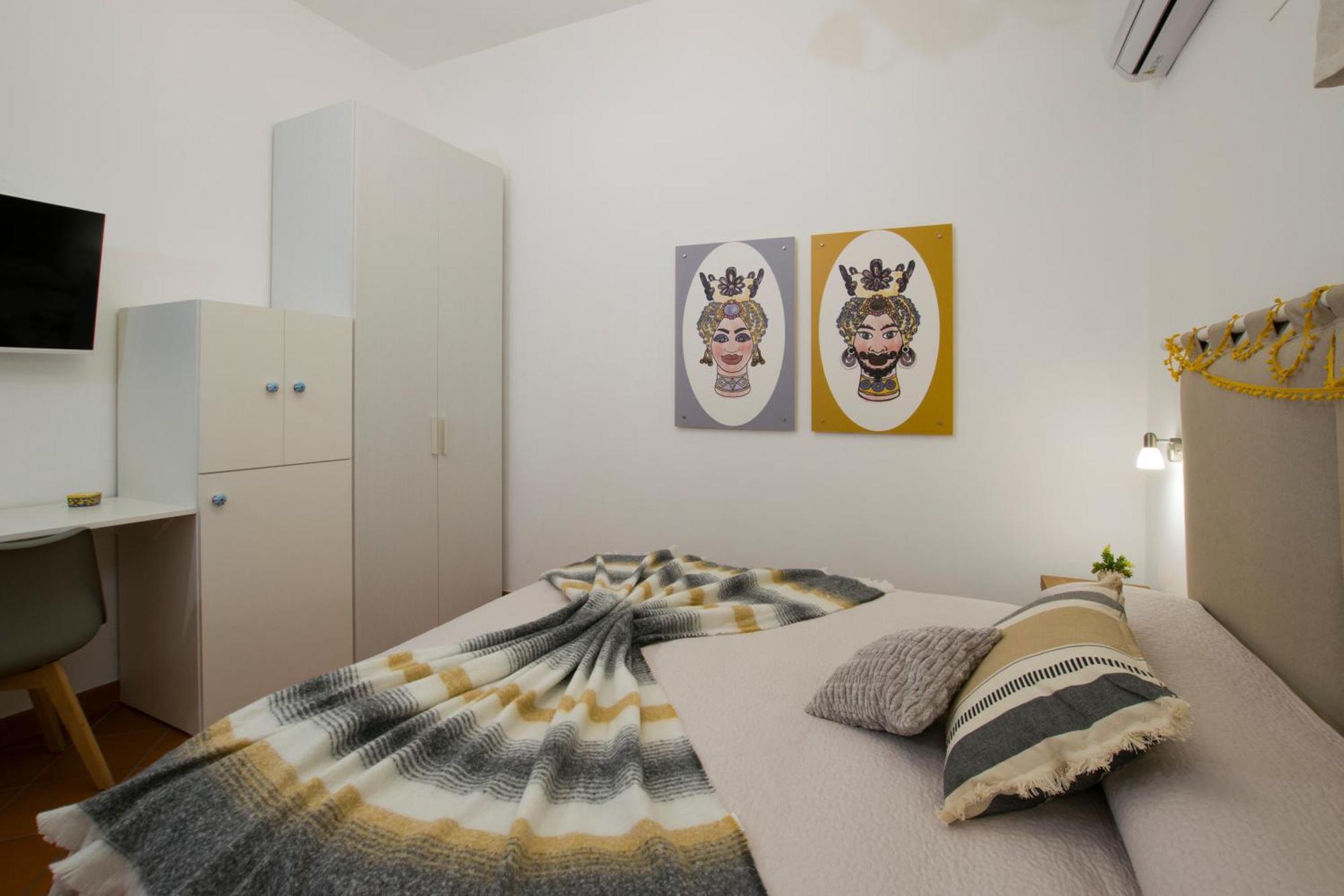 Capo Rama Suites & Rooms แตร์ราซีนี ภายนอก รูปภาพ